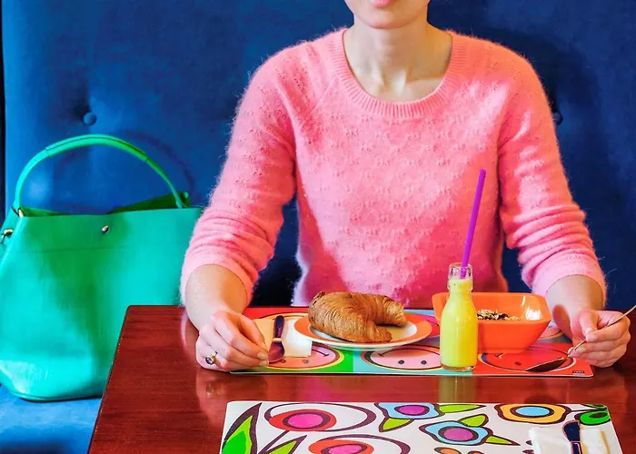 酒店 Ibis Styles Ost 3*