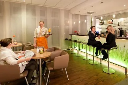柏林市东宜必思风尚酒店 酒店 3*